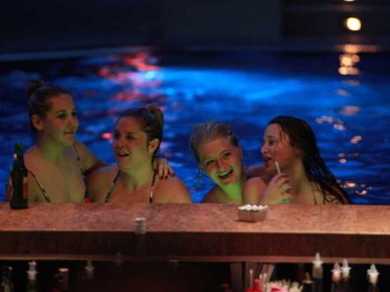 7F440EF4EAED182B2BBB282A96F70883