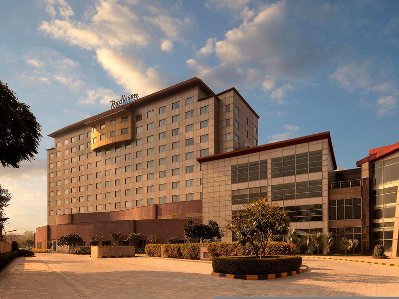 1C5BFC24CE9CFB4098C3C3BA9C478DBE