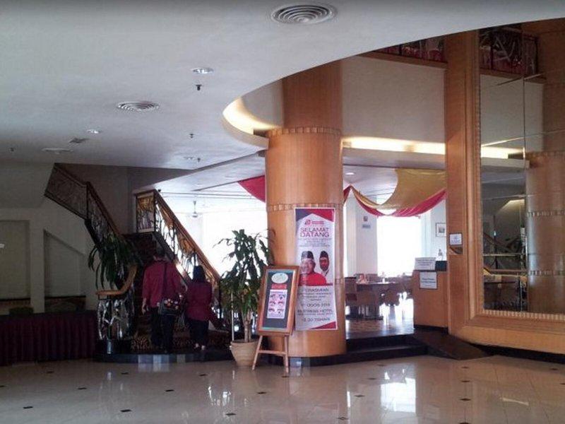 6E85107E9E3D777C597AACA721FBA9C3