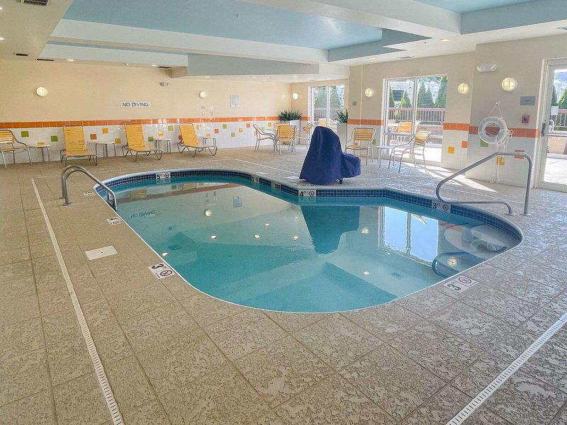 03D1290006C21116B1F3930BF6DEBEA3