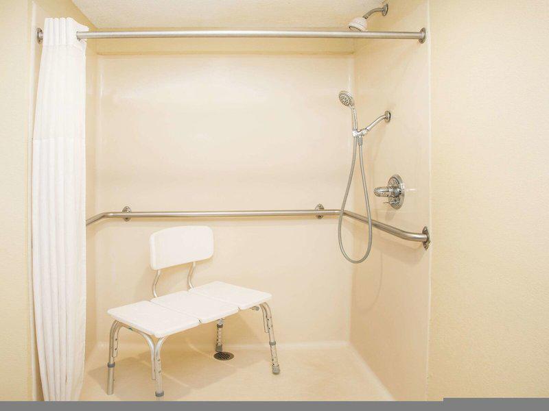 4128C68D2AF1A296F3553F7F3FEA4193