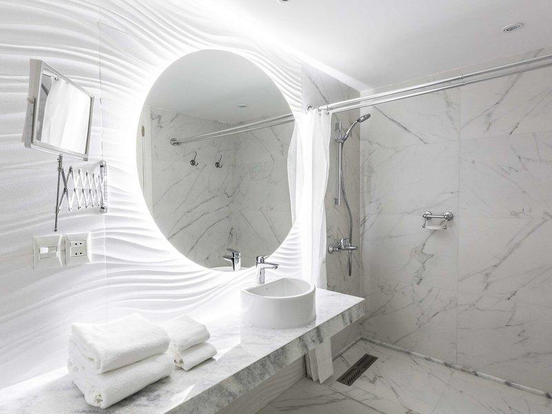 79379815351CBF56275C3092774B818A