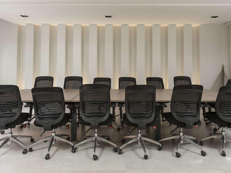 A30F9D78B585C02037D97E890E3C823F