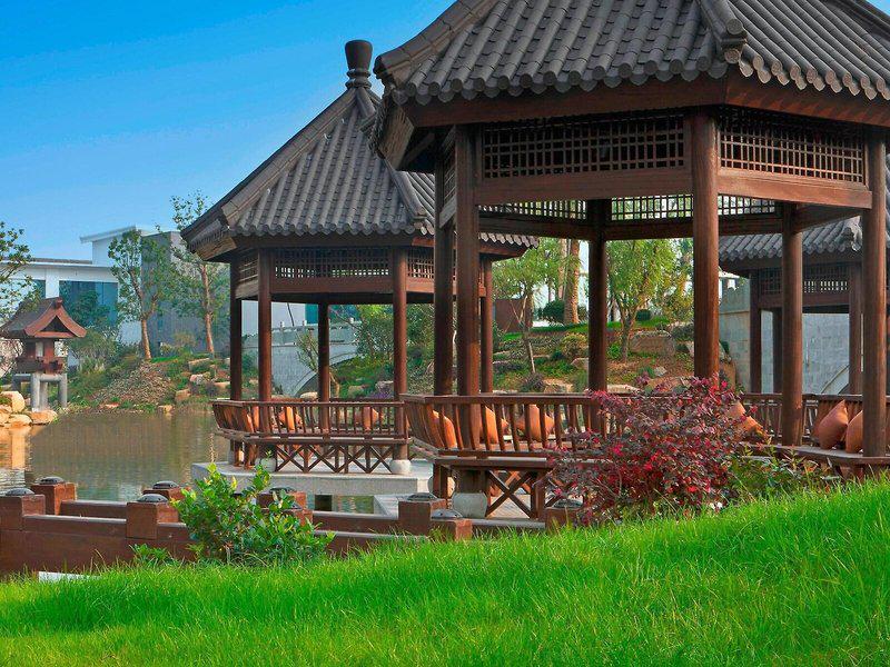 529443C6A1B137EF6914E30840E68A1B