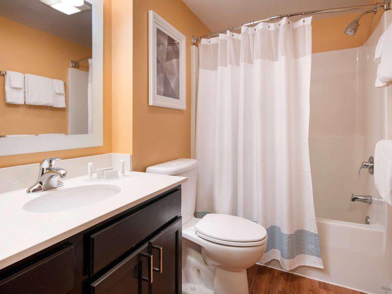 6681ADDF32CDC775BE35DB21F81421FB