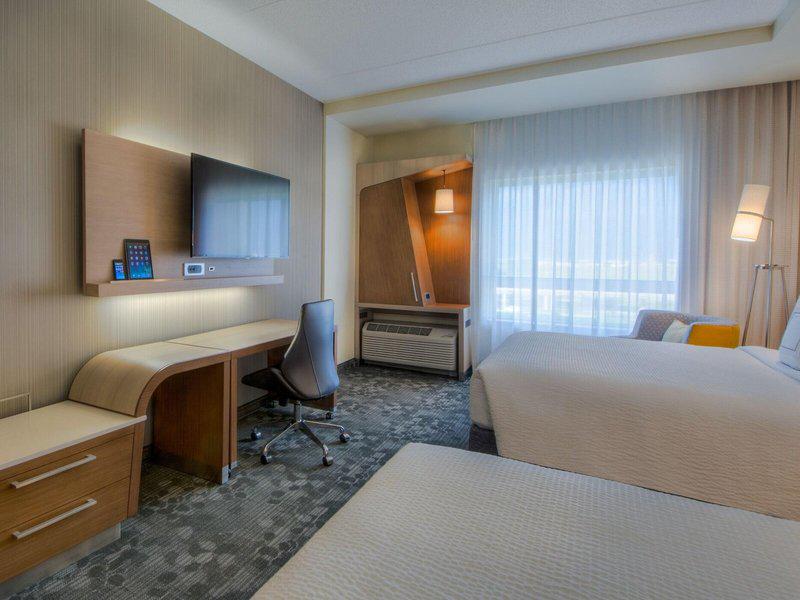 EB5664149431FCFF625C28E94449DEEA