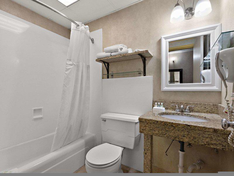 EDADAD90F5AF447B54BB1BE6017B45CD