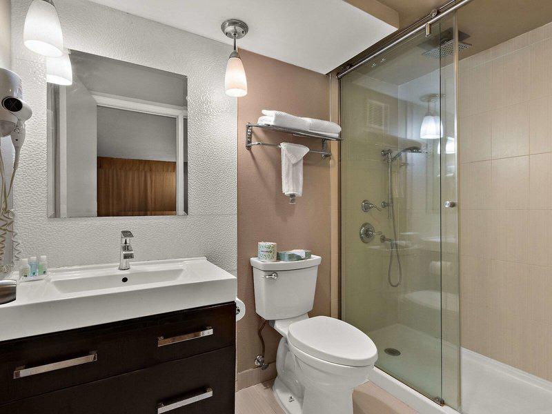 0733CF1C4F0EDD5CEB787DC7CFC5D3BC