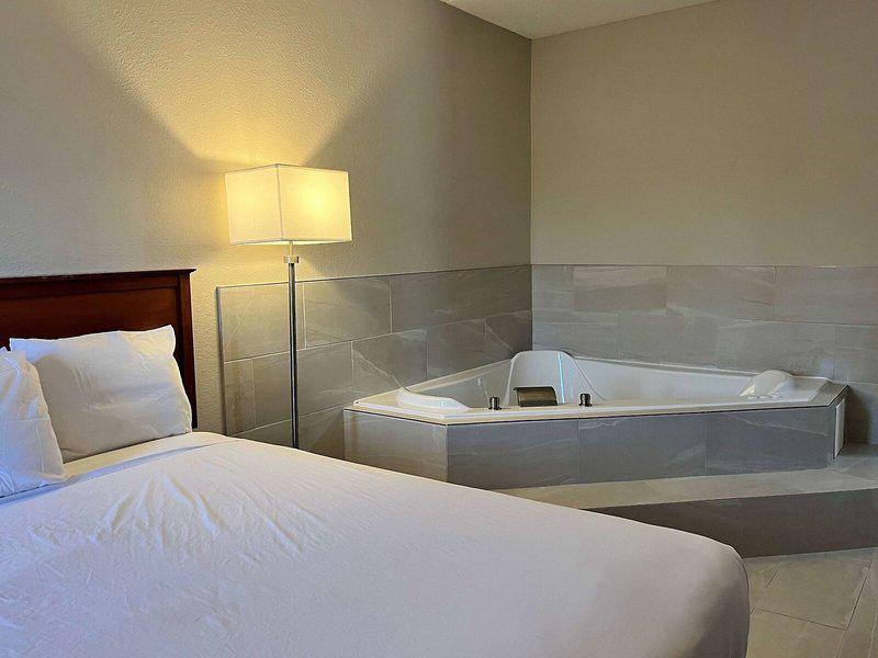 7820253767DE7E2D98D86045A6A7FEC1