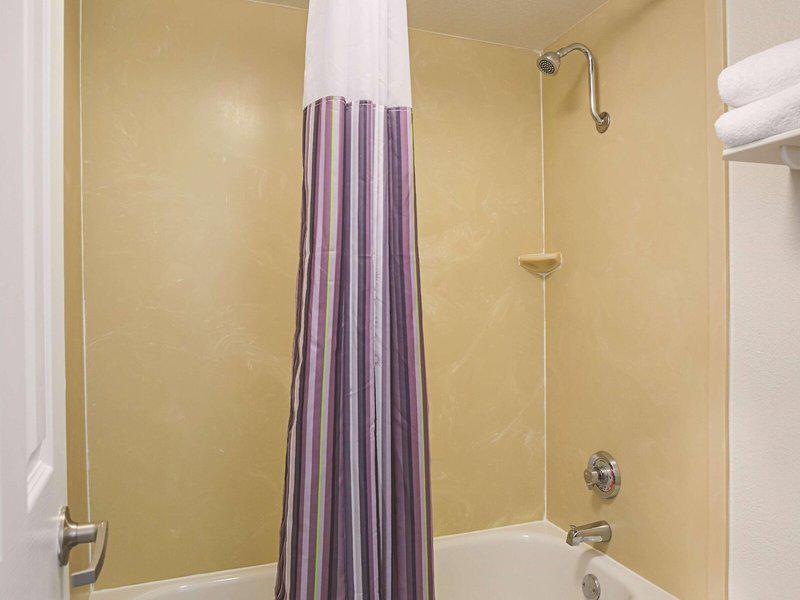 615F4C956F58DB61BB5948CEE5B05965