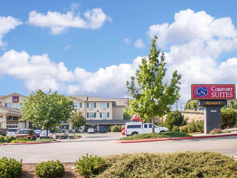 6D6DDC6E7A4096C94AA2AB672C03D3C6