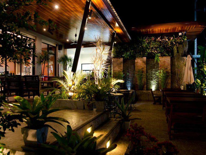 20A756534F89635A17F0E445E5F599ED