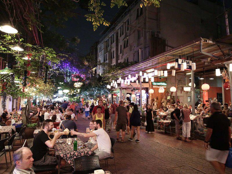 20BF3C7E52B6576FA24C854BC482122E