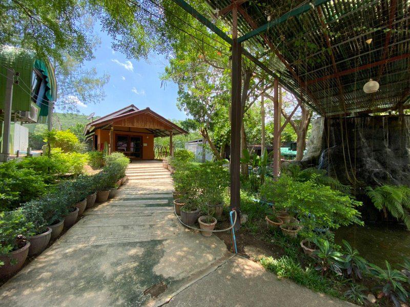 8C1123EE9A70F3771874C09FDE26EBDF