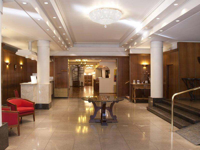 C9E75AB38AECDC1E083BEE75D806965D