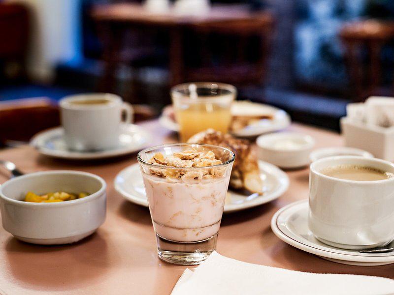 0010B75792E94334C8D29B409A4967C4