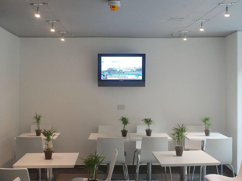 9AC42AB408EE143A1BA7BDE0D0F472CD