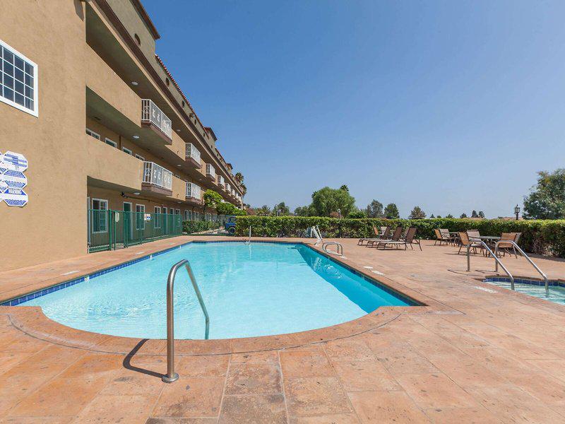 248A419D504C3FCD54F98D64C56B5822