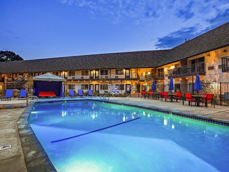 8EC7FBAFC029792760542FC60C39B816