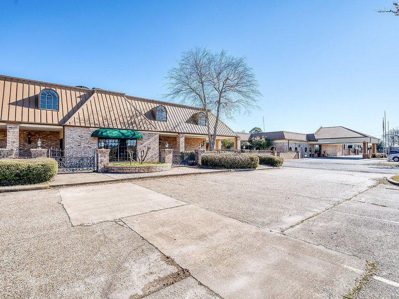 DE0C6BAEACE593AE5ABCB65BE73A718F