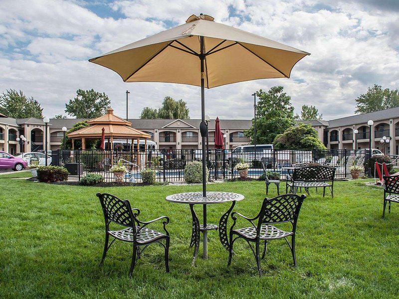 FFC0E621D97ADD6EBE2F87873750759D