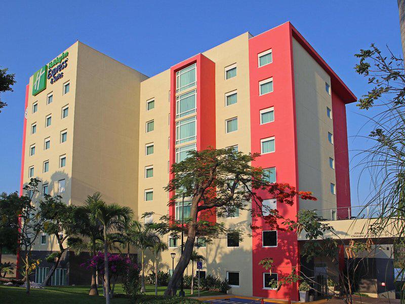 338129E93D13415A2FB786D7AEA8812C