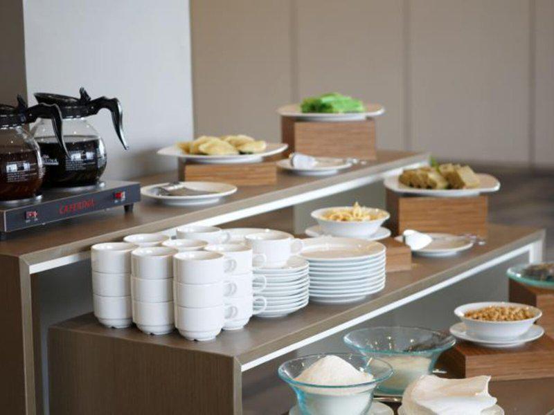 E73D87A7F100D1029C6871BA4FAC1D86