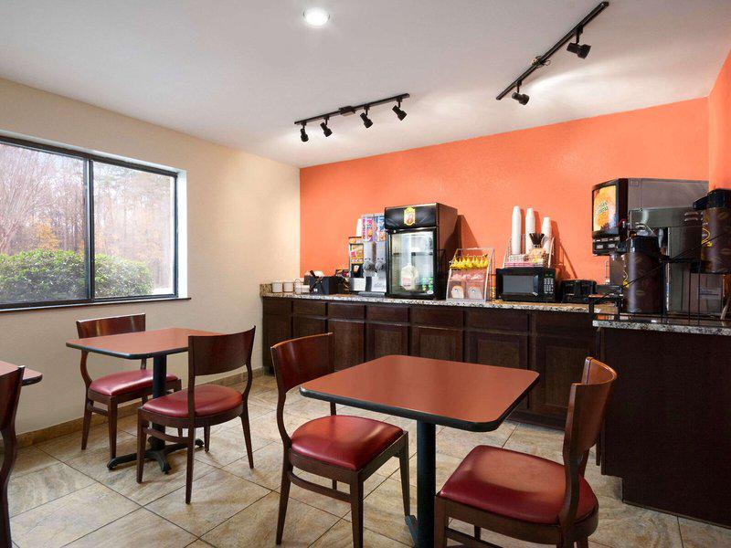 B22FEF9C0BAB15AF05895DD74FB1DD6E