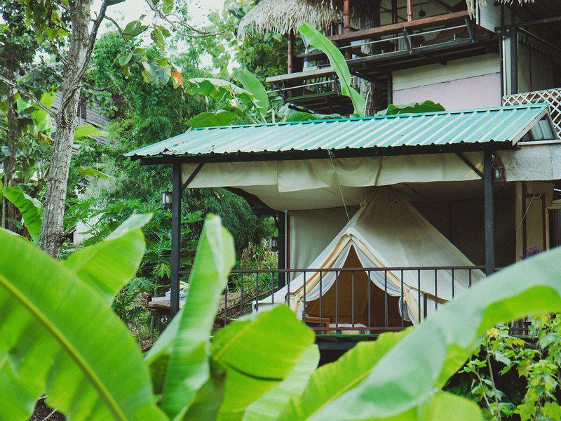 DE7AB546B1390519CA33F0A69CA4F817