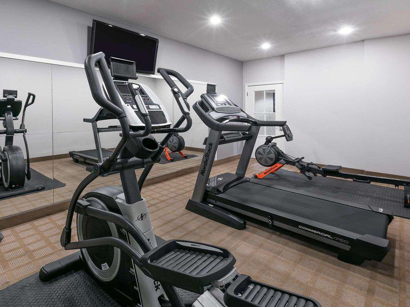 EA003C680F9D2C8923D12CF5D28F42C7