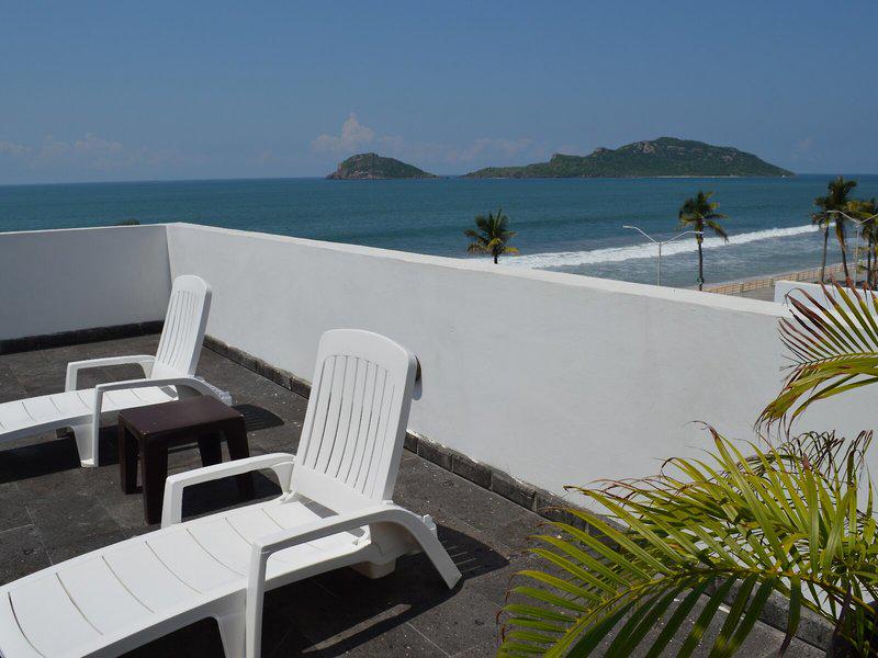 BF35D32A0D6E3D7B89512E5A5B5E6D67