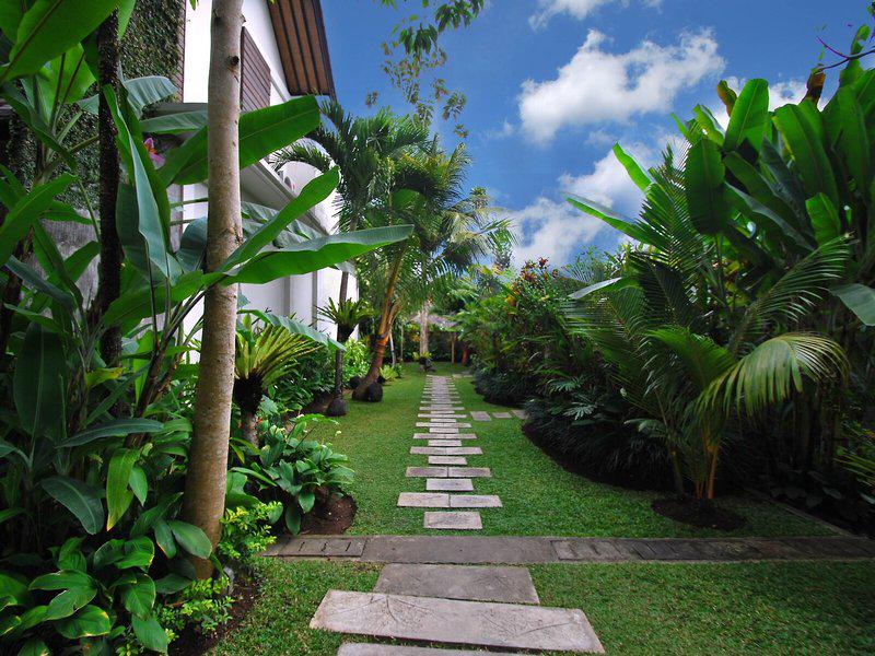 F6A2D5ABFE2CAA43F8DE33ACF0D15568