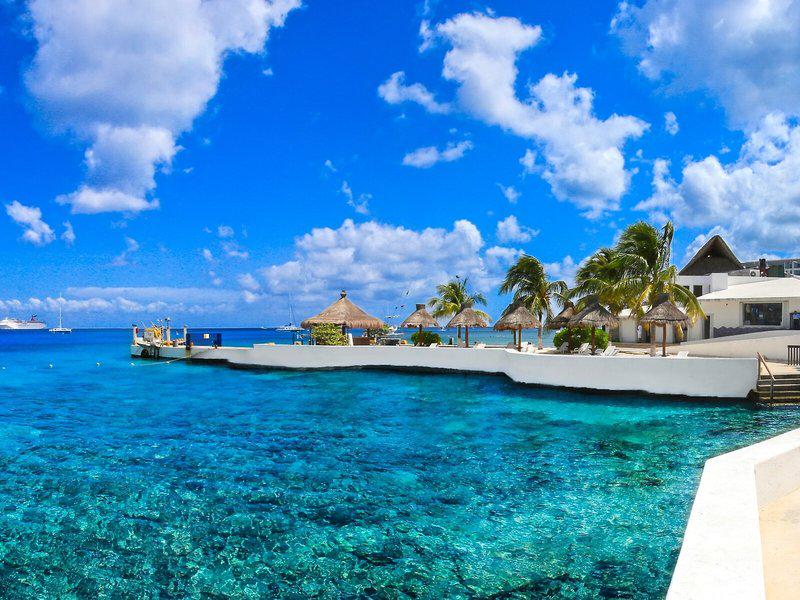 FF000DB75D41E6979A99AD22F934EDD9