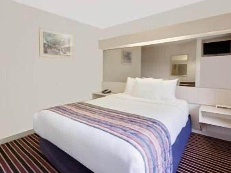 CA736E916E1C81C5B8E6B73371E4FC84