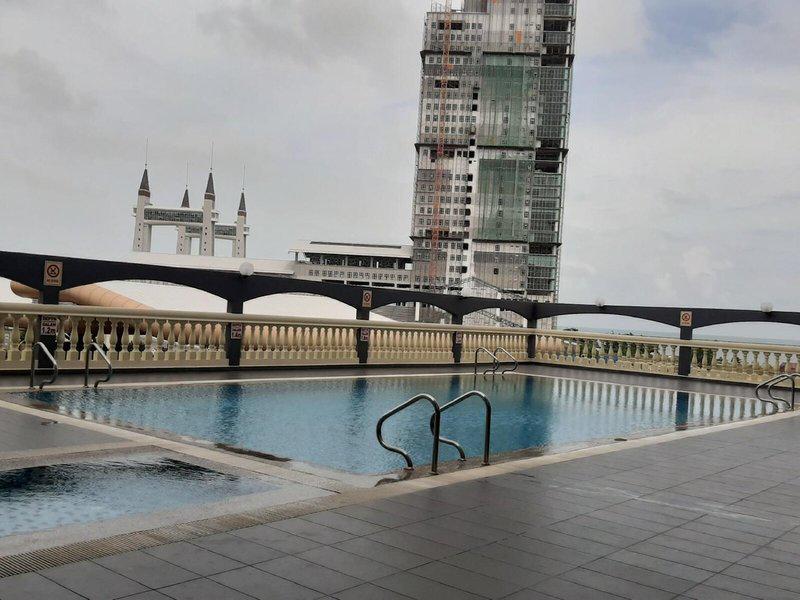 13E75974D7D9468372D22EB7E565FB64