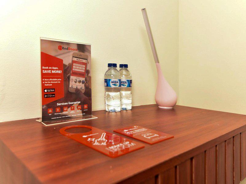 7AADCEB2AAAEEE87203DB92C2B17A44E