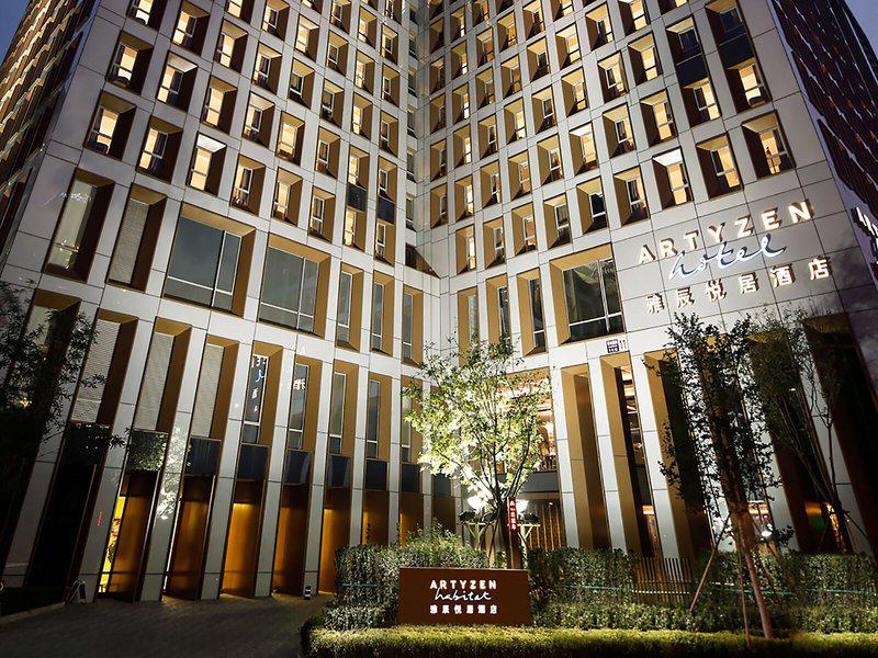 0B525813BDF3C85661BAA0F626BCD703