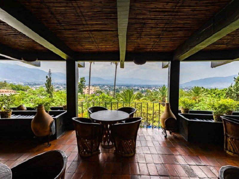 BC6EFBE611001940C5844B033BD3D301