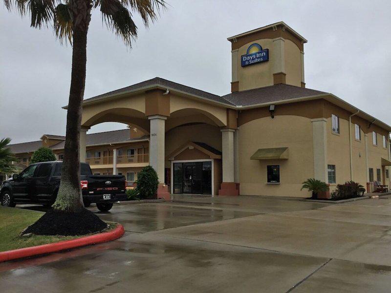 6678E2777B2C24AAD4D7C1DC50F8FFB9