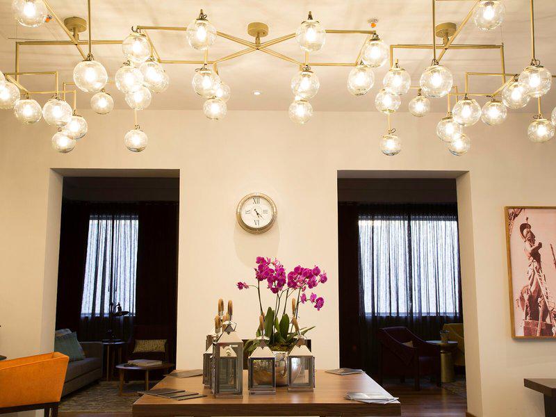 E78302A11D0156546F7658D311A62ABF