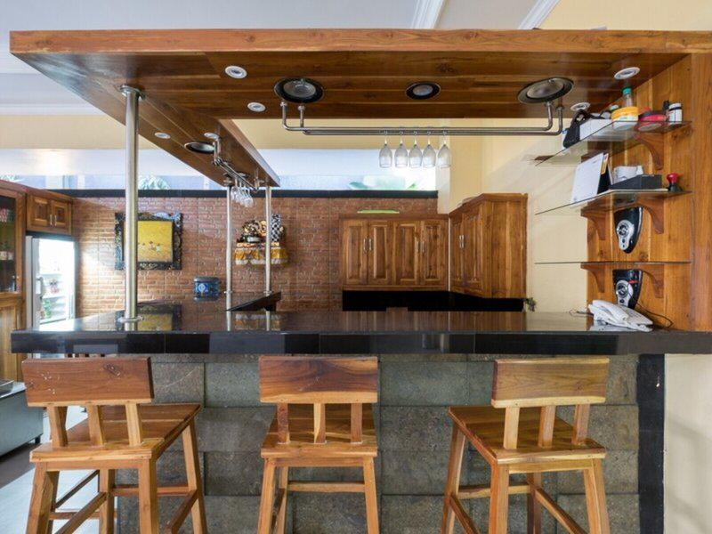 0432FB4EAE821593F6A11593DF590071