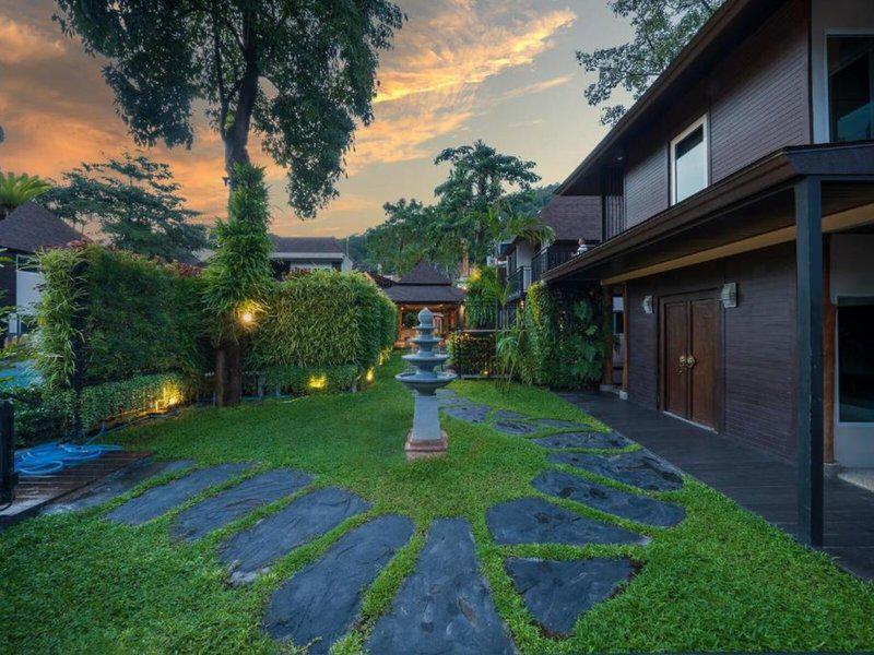 8E0BEEE26F7D7194955D3C6126601C0E