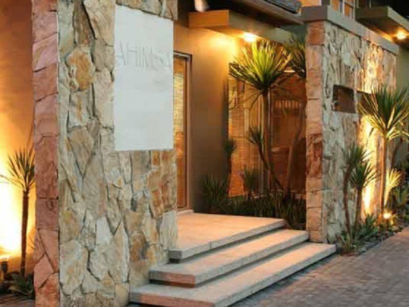 0106A18710D3F81BEA6556DD217A64C7