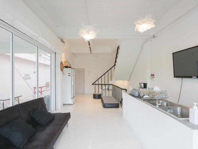 AE6086B7F1EDA8FE4619C3A7C4A2ACAD