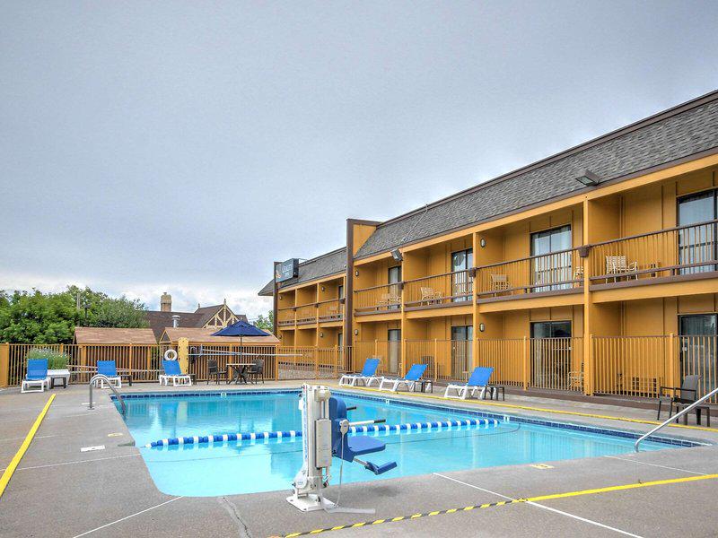 09FE43F11FD3DFF0CAA8D01004922251