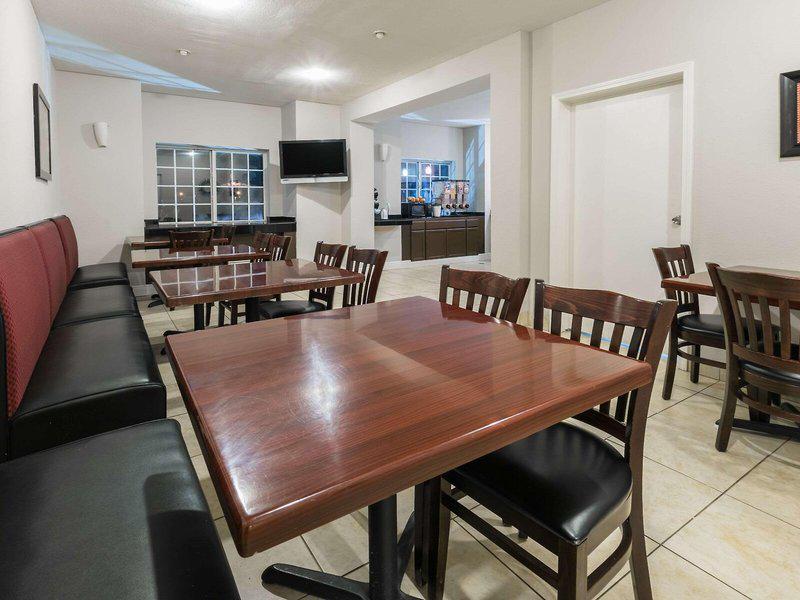 6D12FA43AB0F721E189A694551422435