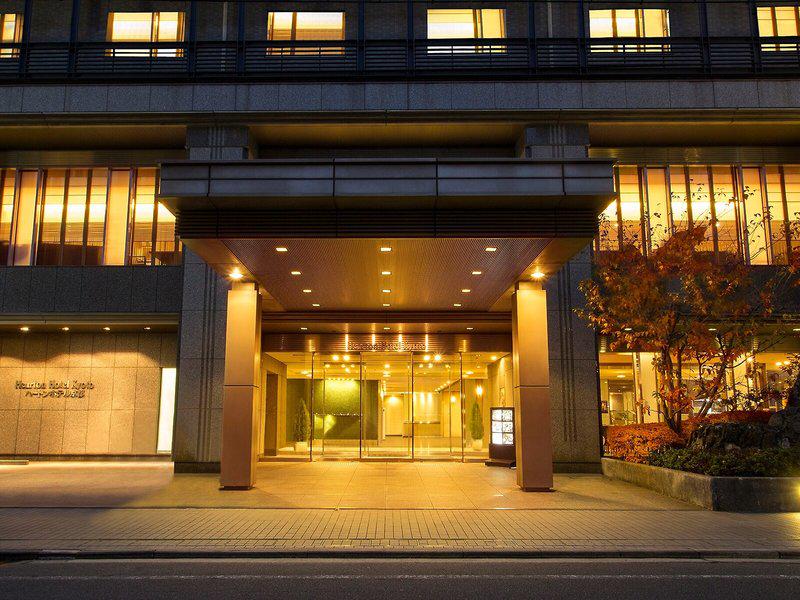 1E598BAD88306CA14D135041378FC33C