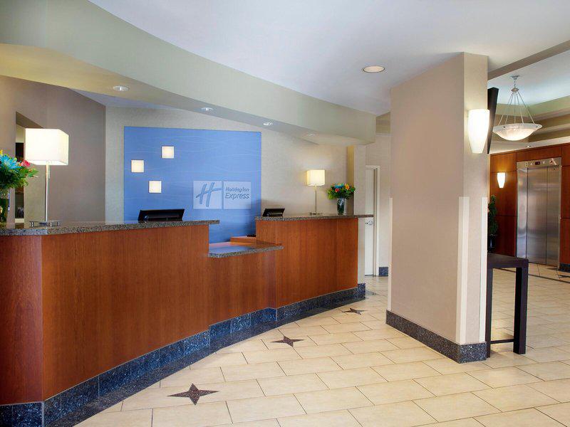 44D6F3E82700218F9D36615DED7B26C2