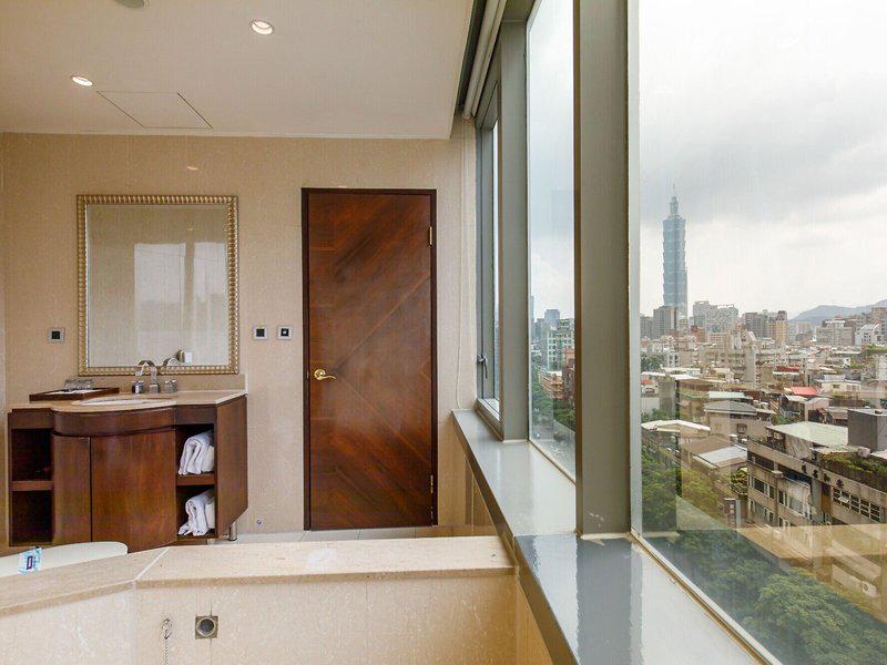 1C1529206CD744B21C8DA54EBE1525D0