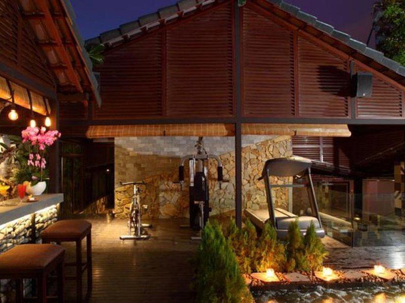 7EF0AA0370E9E2D6E998C46E6E39D21C